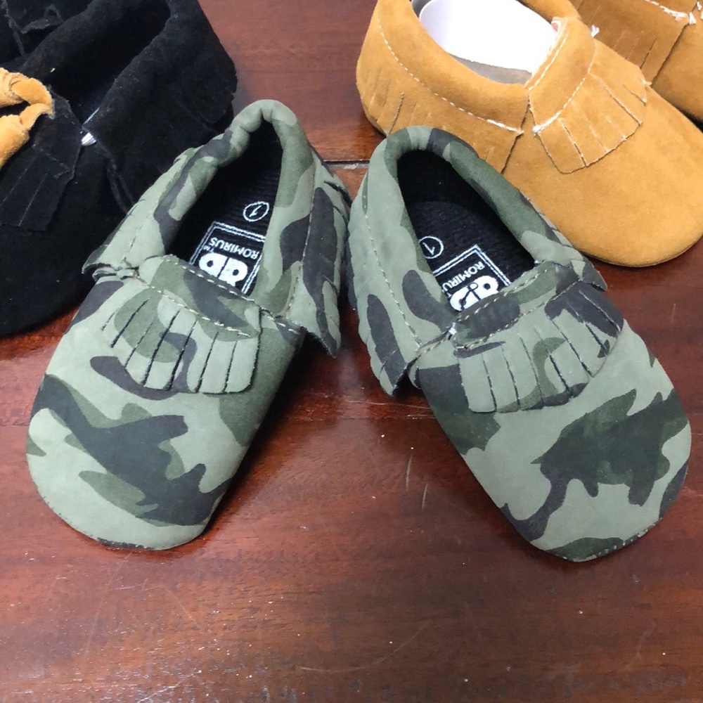 Moccasins - Picture 3 of 4